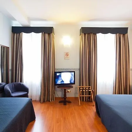 Terminus & Plaza Hotell