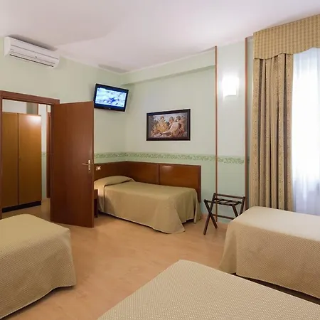 Terminus & Plaza Hotel 3*