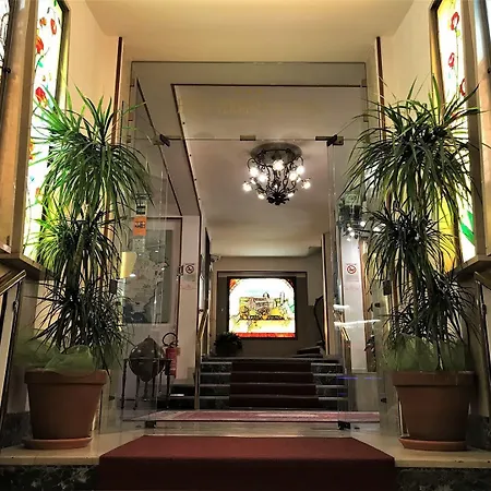 特米纳斯广场酒店 酒店 3*