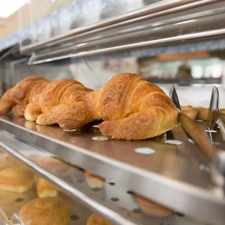 Terminus & Plaza 3* Pisa