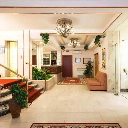 Terminus & Plaza Hotel 3*