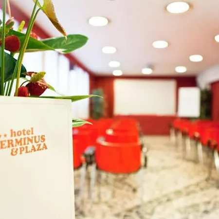 Terminus & Plaza Hotel 3*