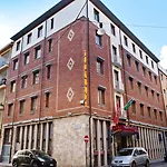 Terminus & Plaza