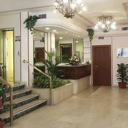 Hotel Terminus & Plaza 3*