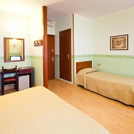 Hotel Terminus & Plaza 3*