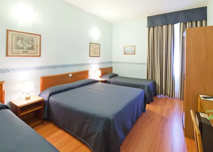 Terminus & Plaza Hotell 3*